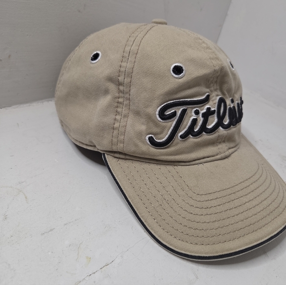 Titleist Tan Baseball Cap - Picture 2 of 6